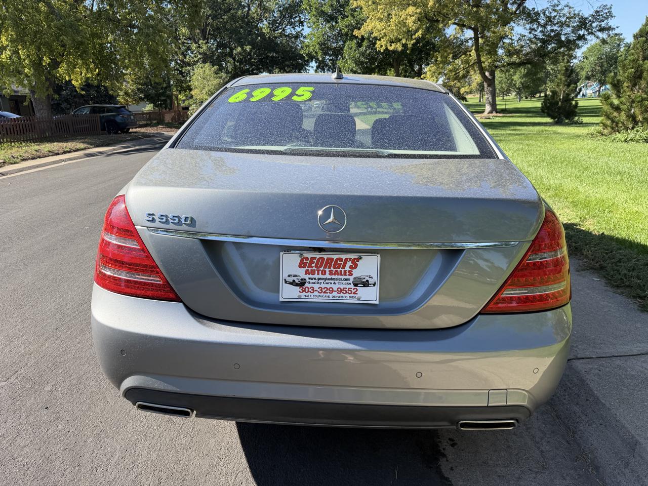 Mercedes-Benz S-Class S550 2011