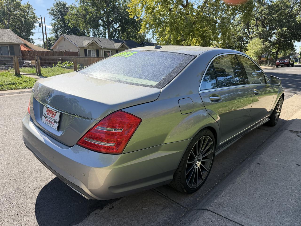 Mercedes-Benz S-Class S550 2011