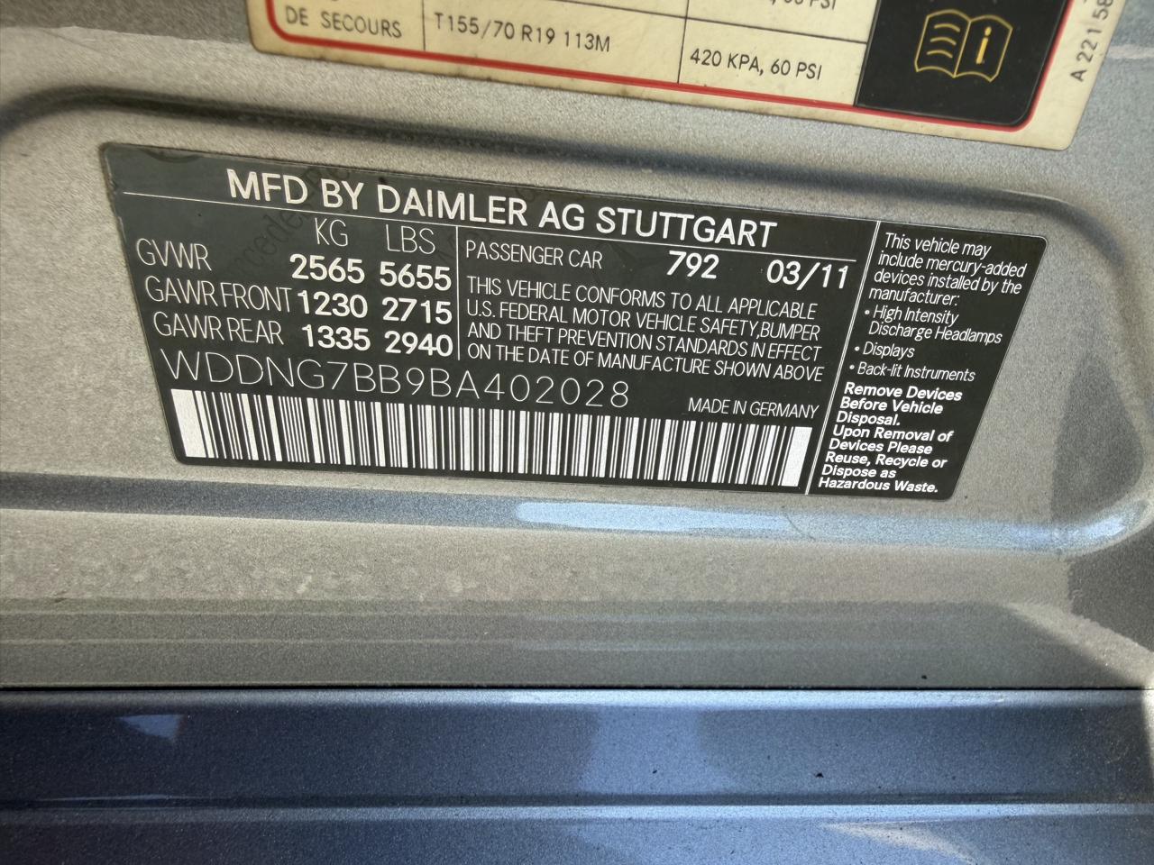 Mercedes-Benz S-Class S550 2011