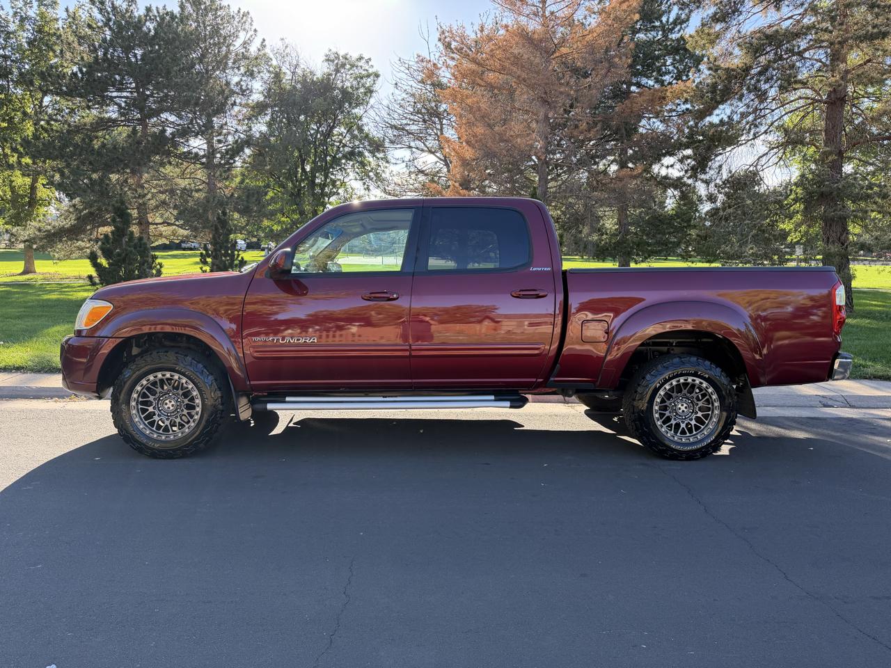 Toyota Tundra Limited Double Cab 4WD 2006