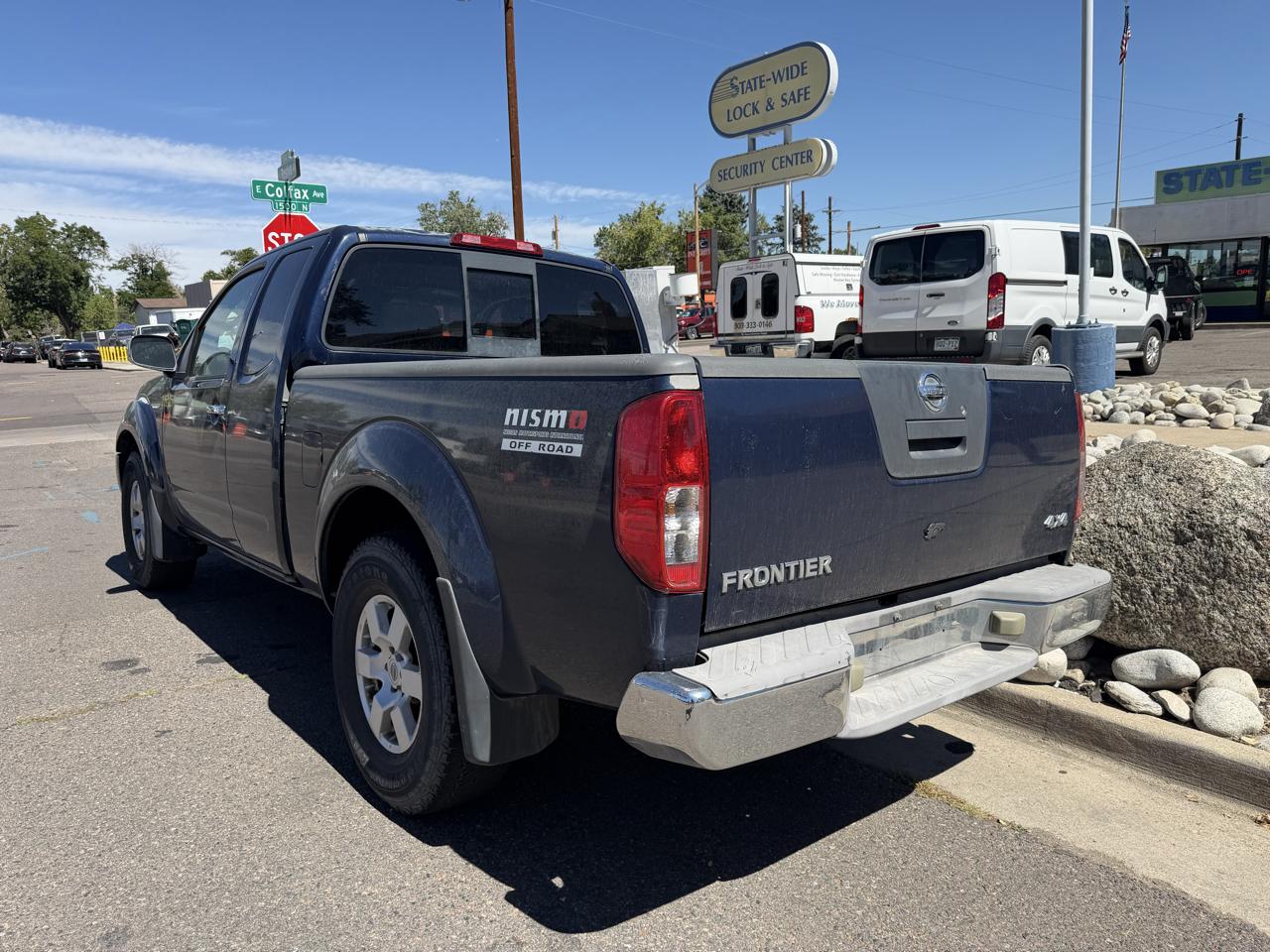 Nissan Frontier LE King Cab 4WD 2006
