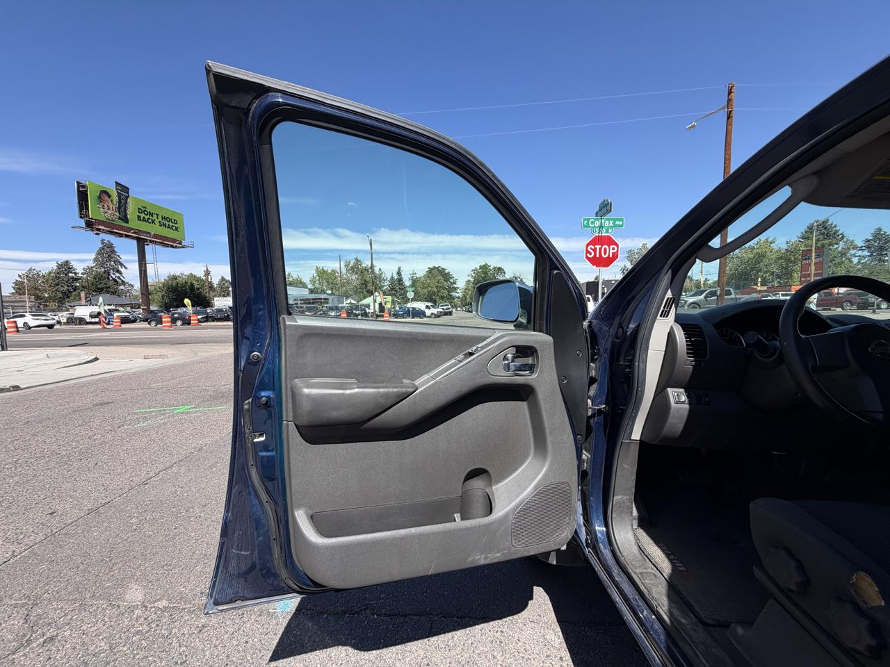 Nissan Frontier LE King Cab 4WD 2006