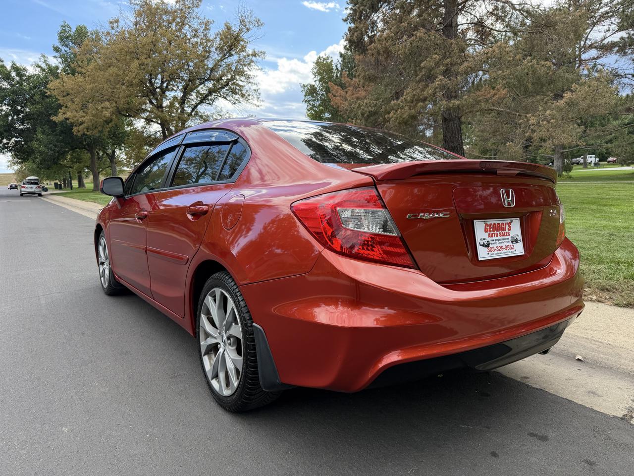 Honda Civic Si Sedan 6-Speed MT 2012