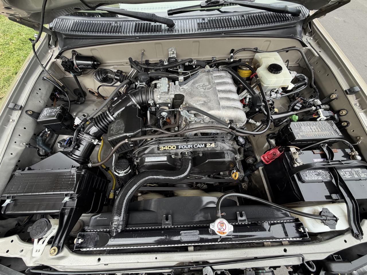 Toyota 4Runner SR5 4WD 2002