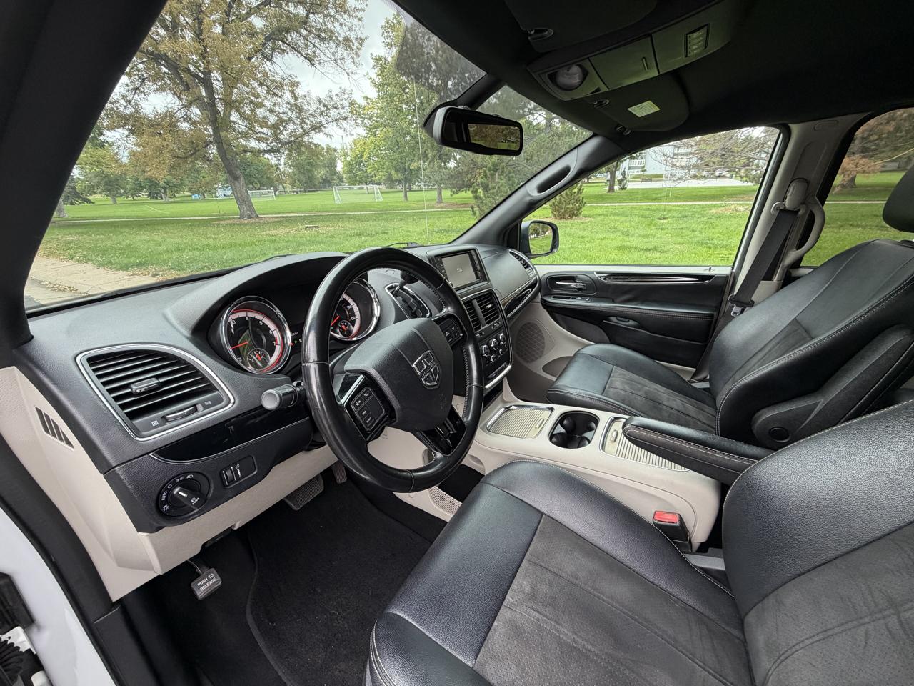 Dodge Grand Caravan SXT 2019