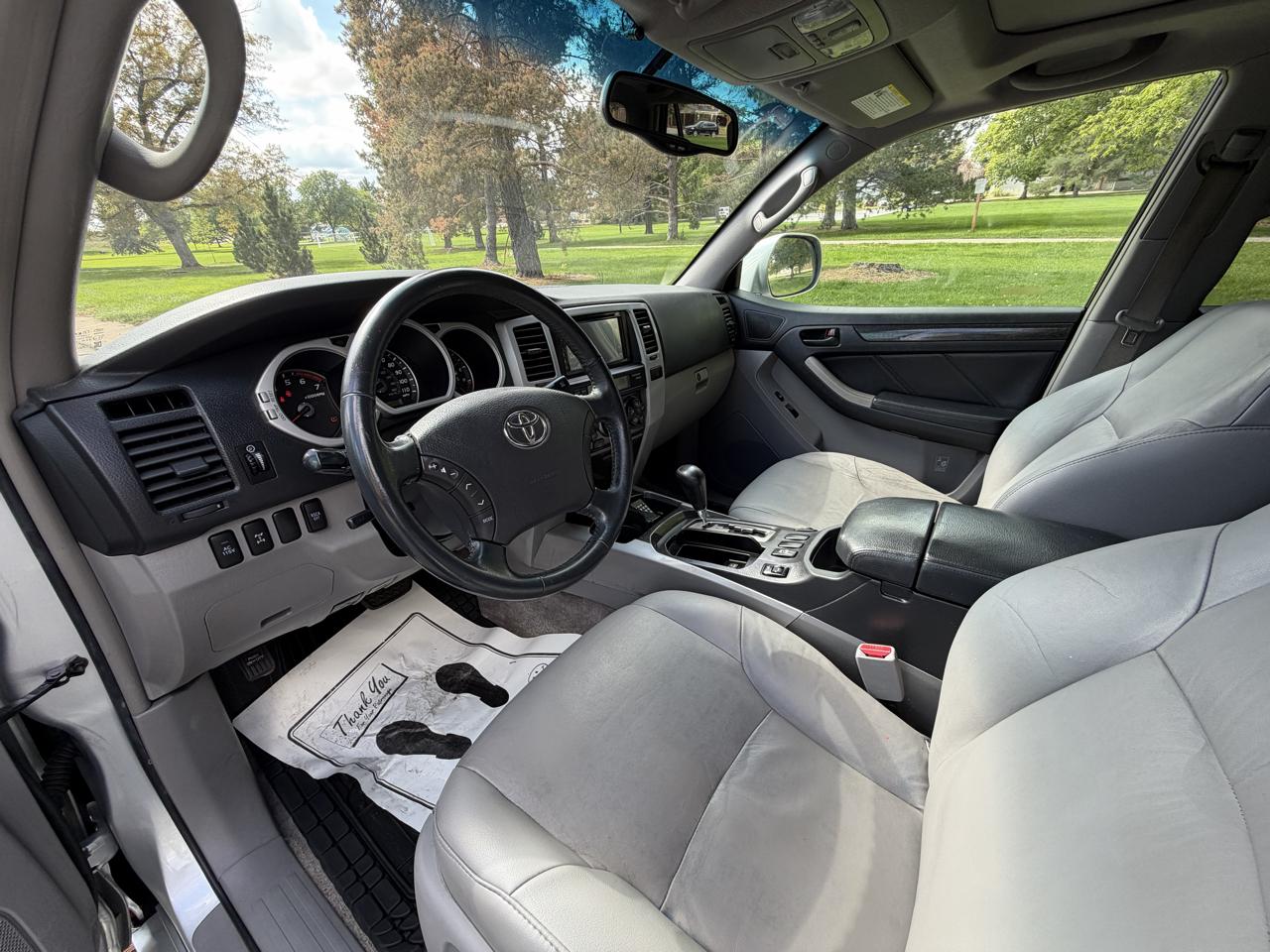 Toyota 4Runner Limited V8 4WD 2005
