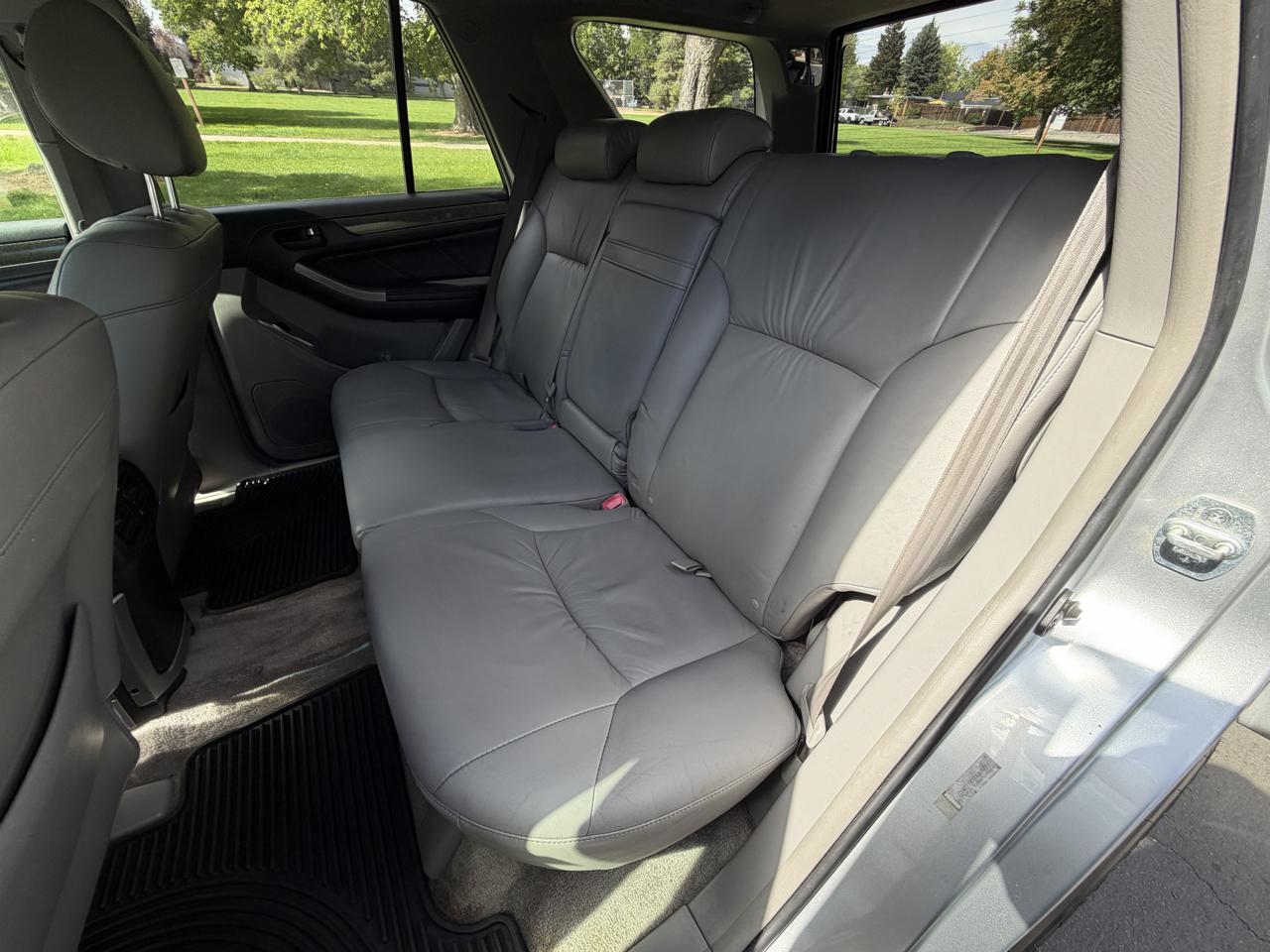 Toyota 4Runner Limited V8 4WD 2005