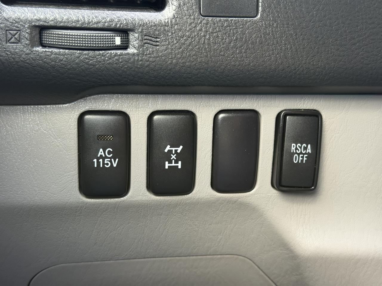 Toyota 4Runner Limited V8 4WD 2005