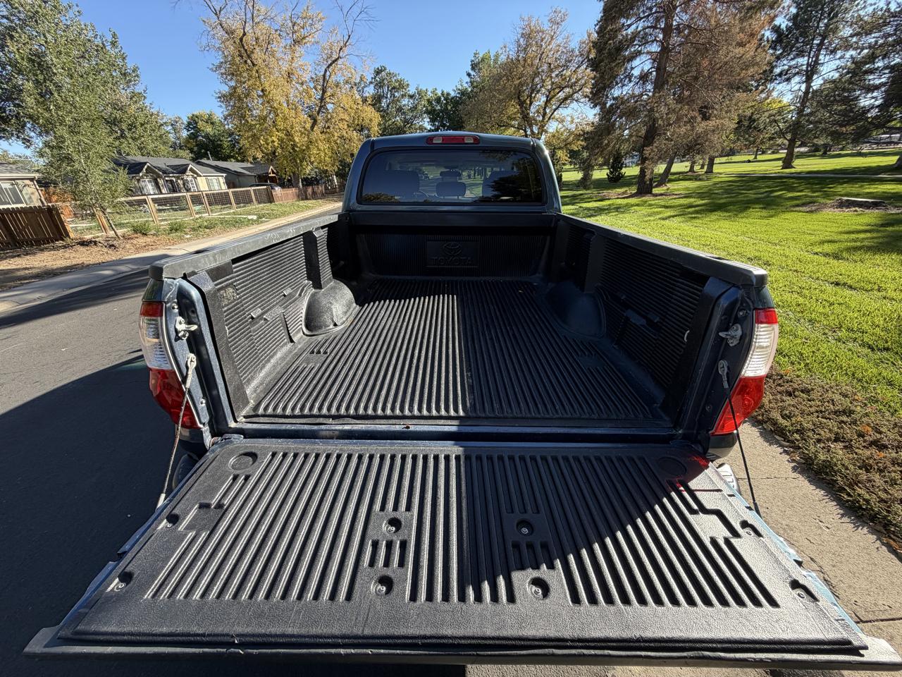 Toyota Tundra SR5 Double Cab 4WD 2006