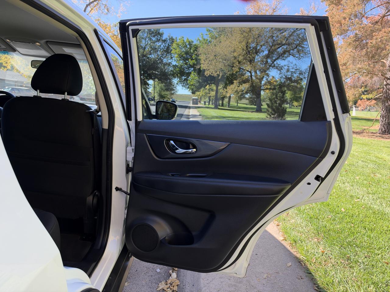 Nissan Rogue SV AWD 2018