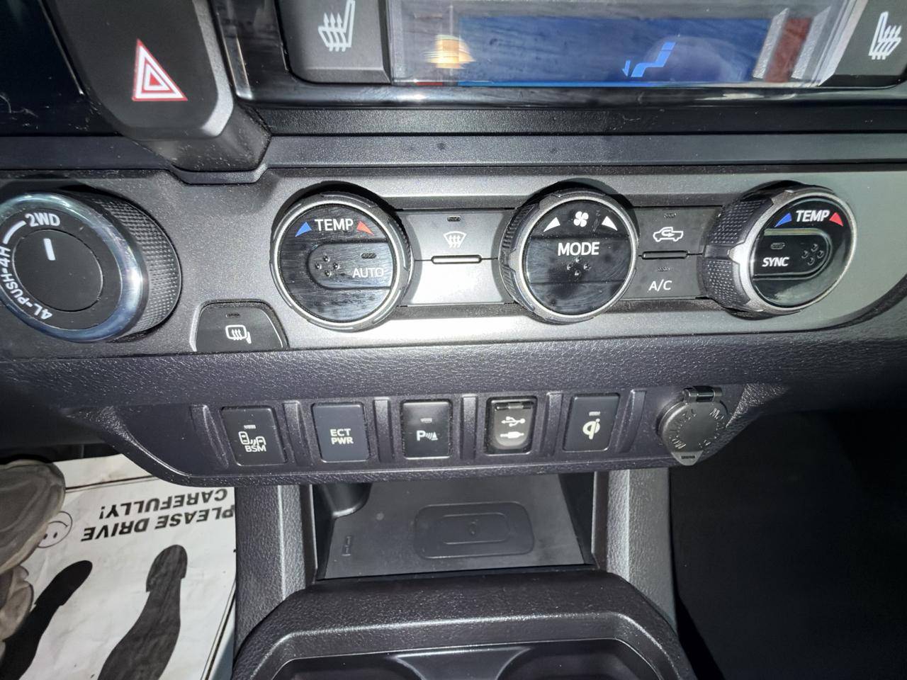 Toyota Tacoma SR5 Access Cab V6 6AT 4WD 2016