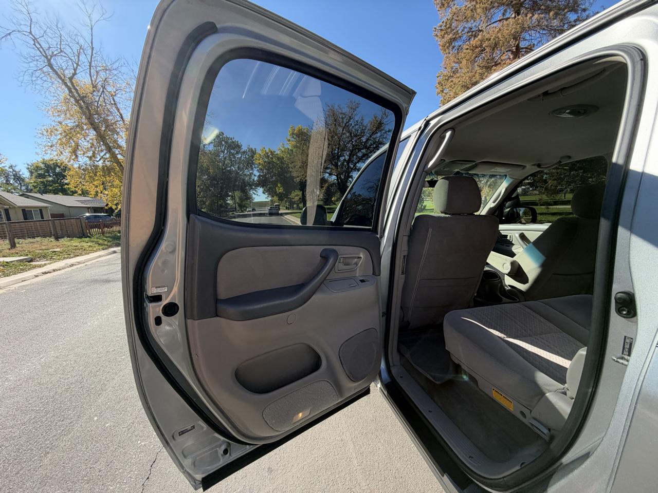 Toyota Tundra SR5 Double Cab 4WD 2006