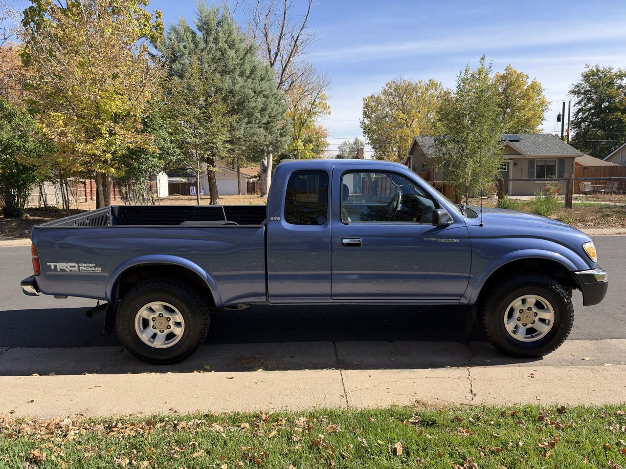 Toyota Tacoma Xtracab V6 4WD 1999