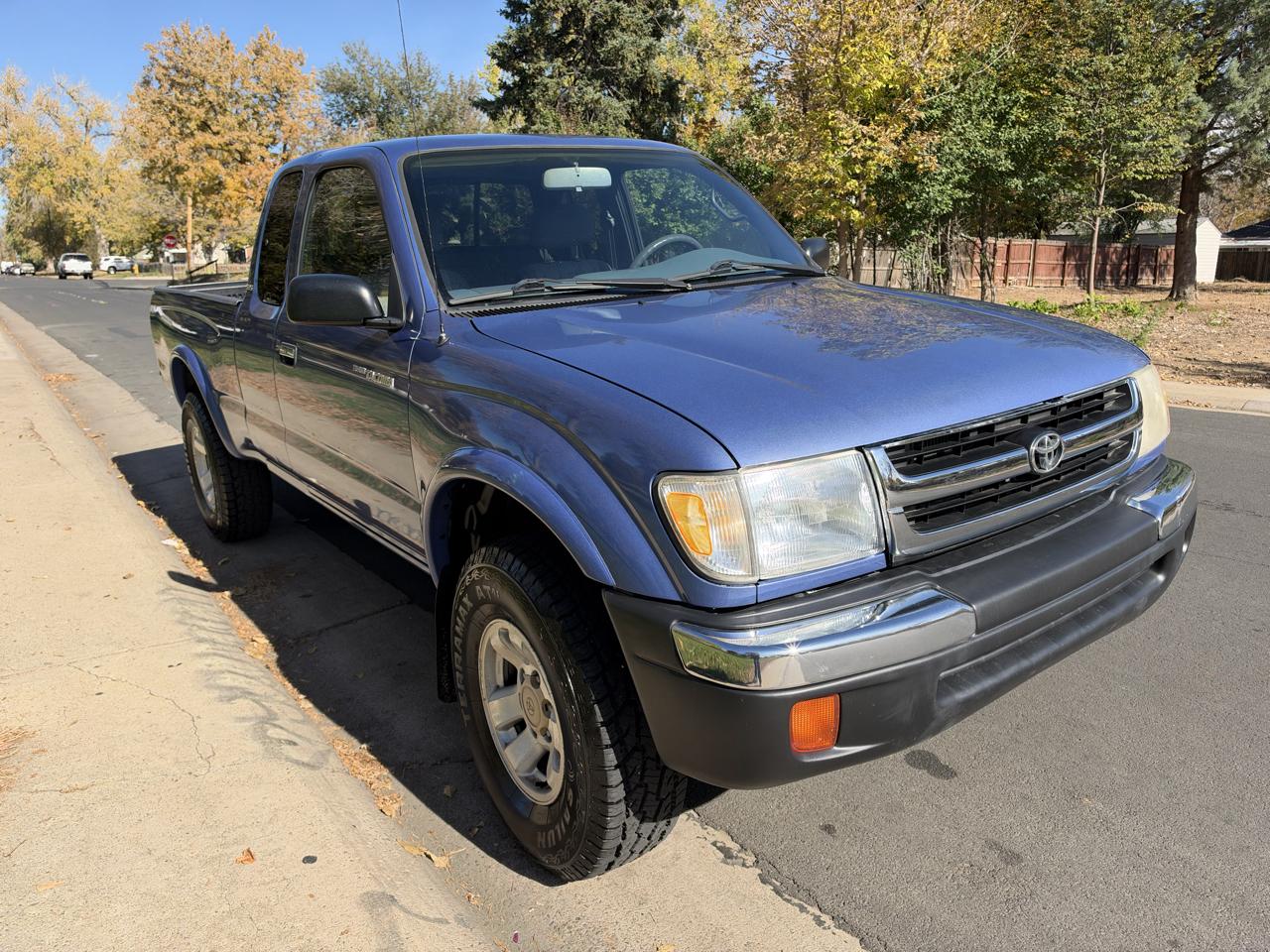 Toyota Tacoma Xtracab V6 4WD 1999