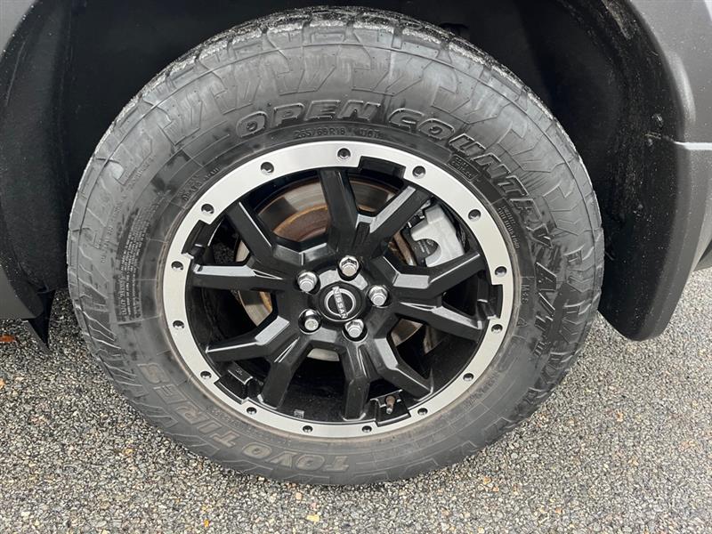 2023 Nissan Pathfinder SV photo 7