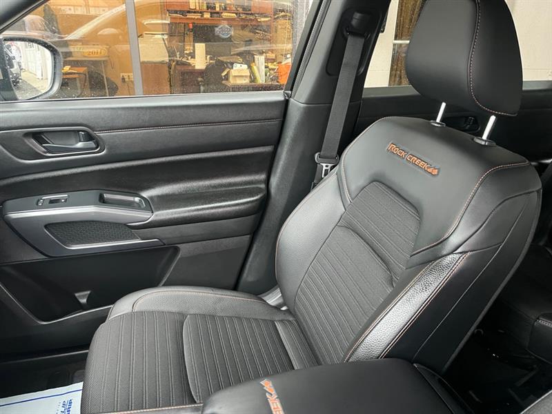 2023 Nissan Pathfinder SV photo 13
