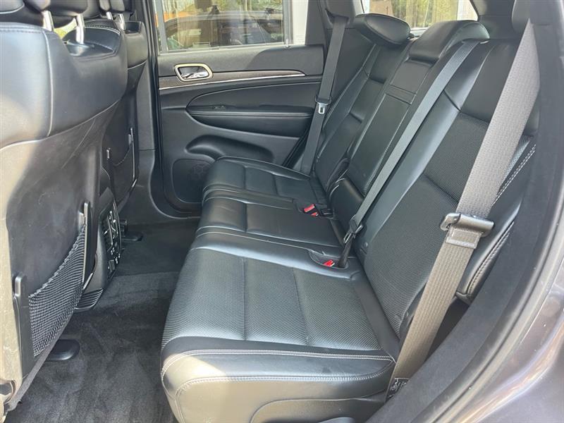 Jeep Grand Cherokee  2015