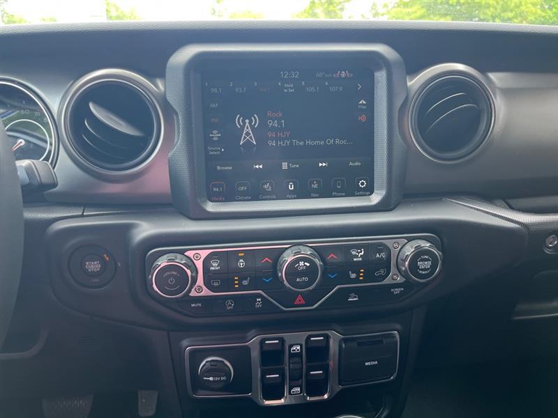 Jeep Wrangler  2023