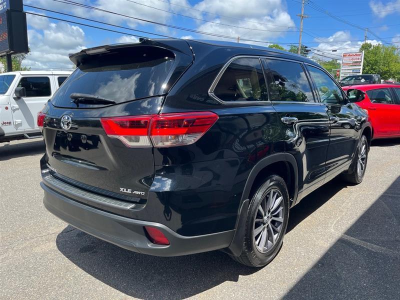 Toyota Highlander  2017