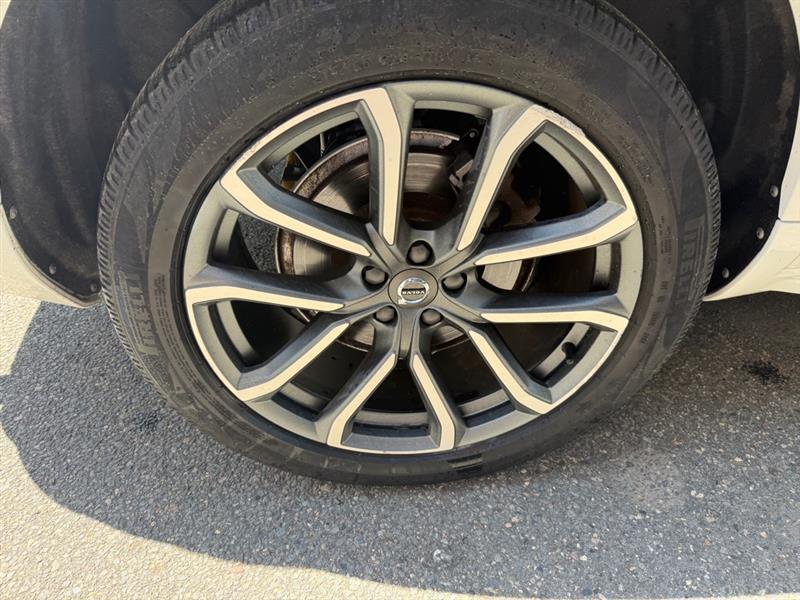 Volvo XC90  2018