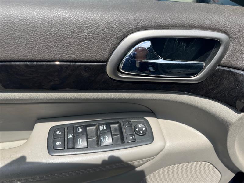 Jeep Grand Cherokee  2013