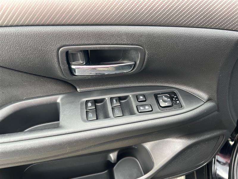 Mitsubishi Outlander  2016