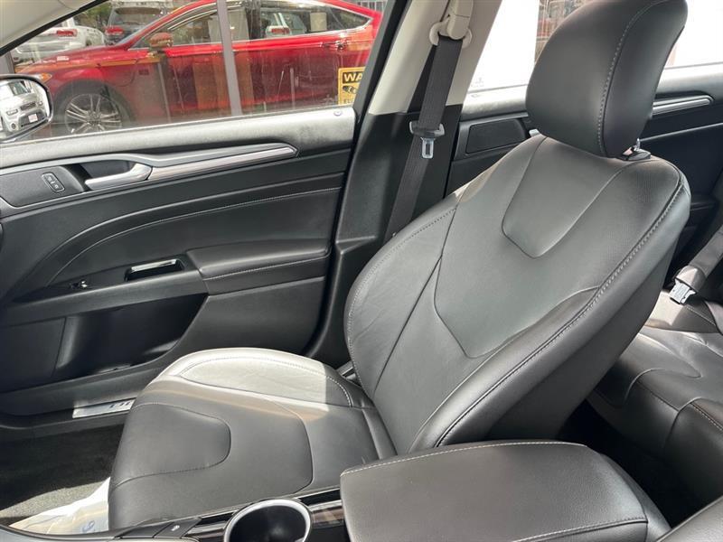 Ford Fusion  2014
