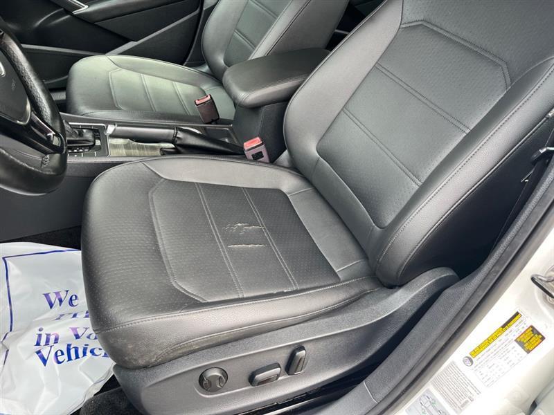 Volkswagen Passat  2017