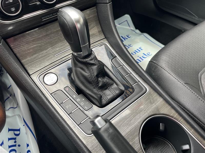 Volkswagen Passat  2017