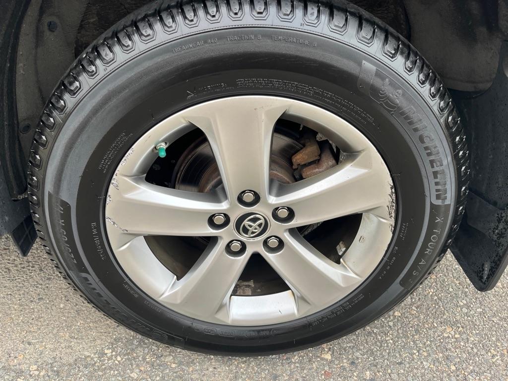 Toyota RAV4  2015