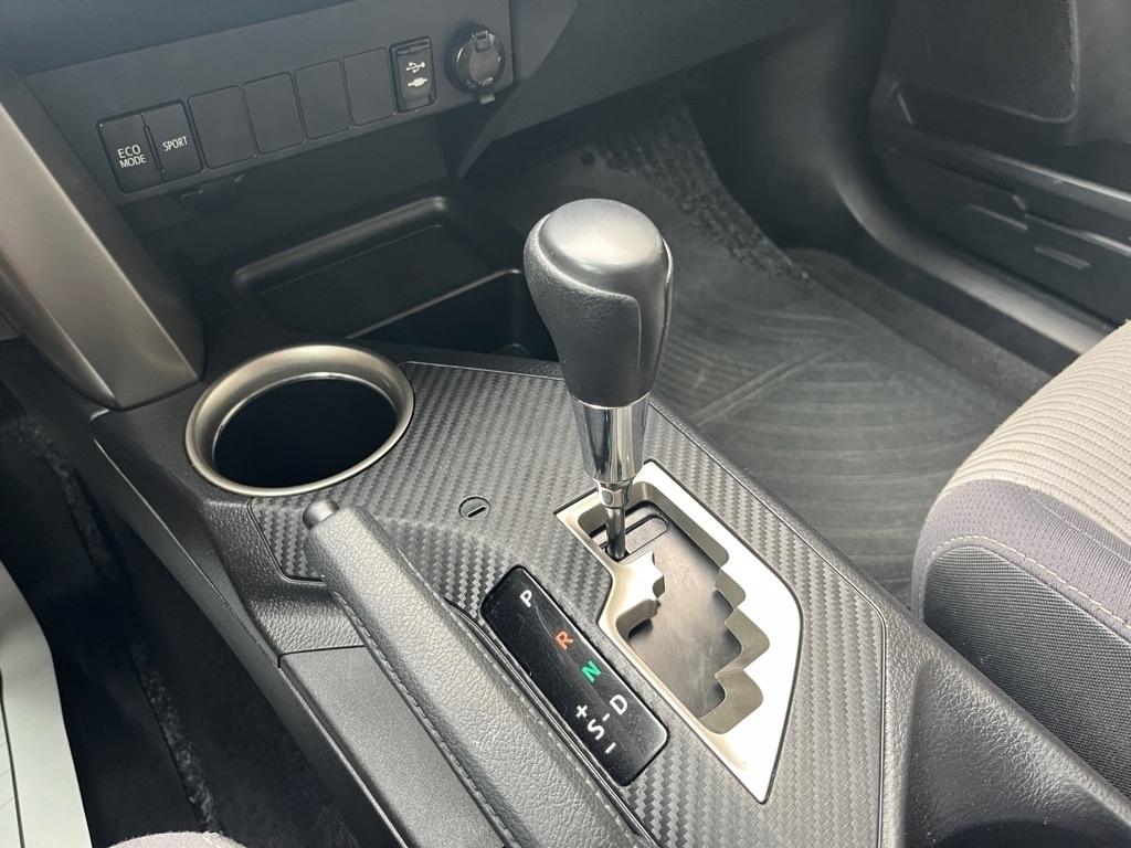 Toyota RAV4  2015