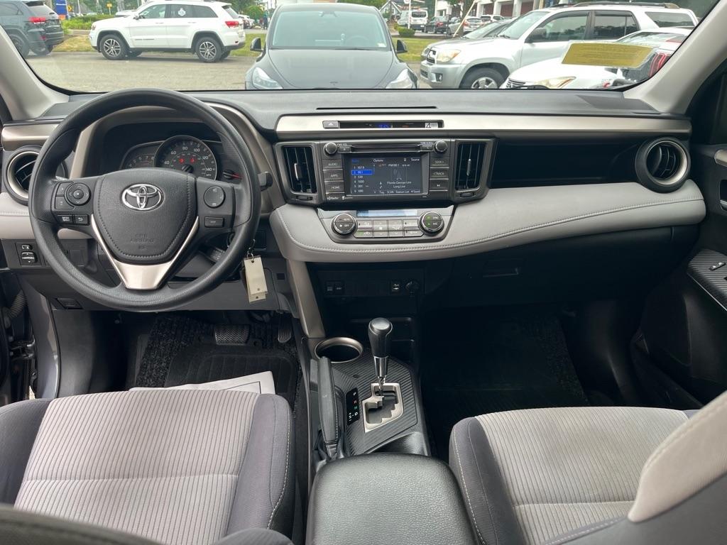 Toyota RAV4  2015