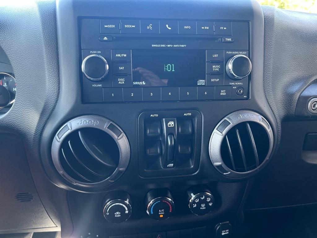 Jeep Wrangler  2017