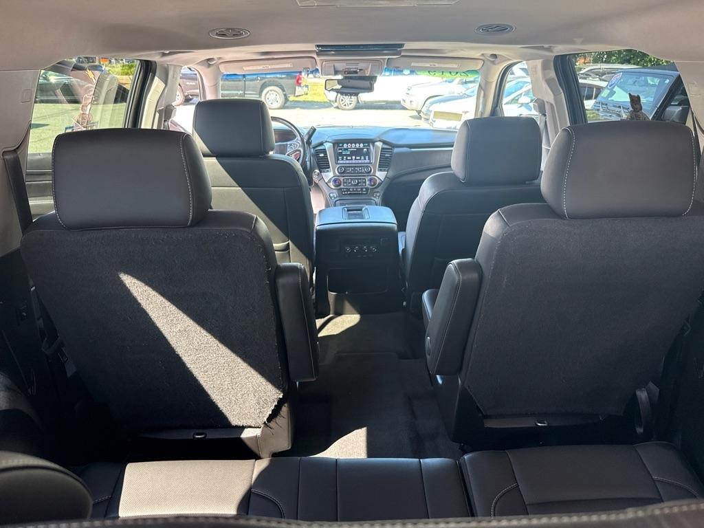 Chevrolet Suburban  2019
