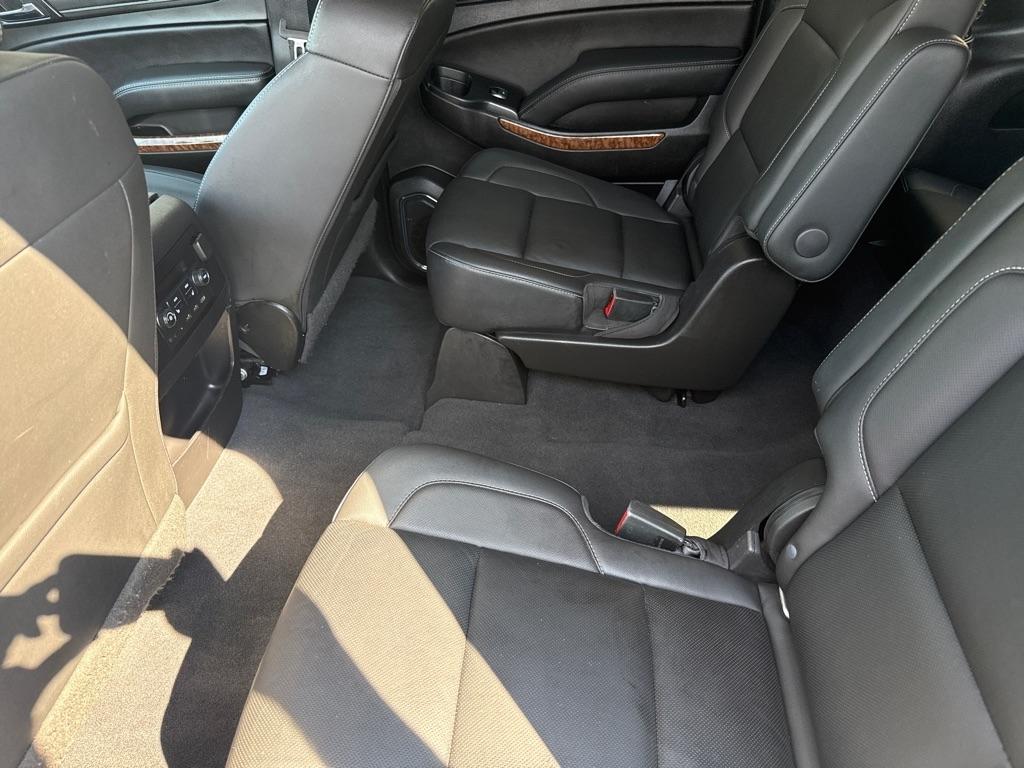 Chevrolet Suburban  2019