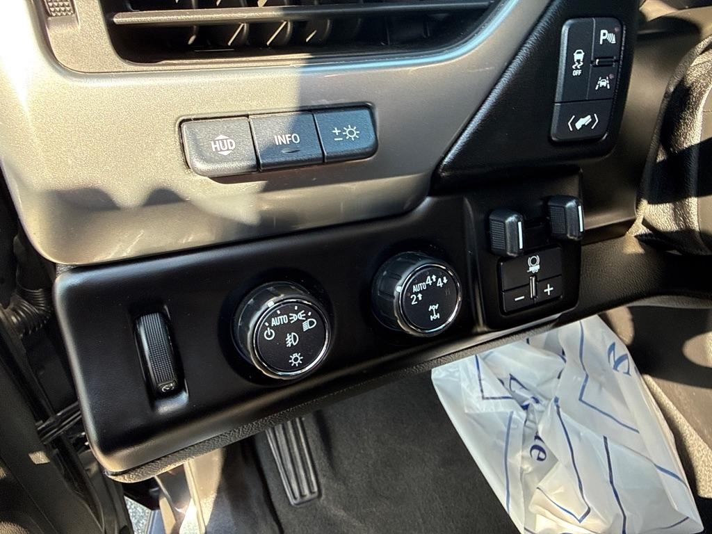 Chevrolet Suburban  2019