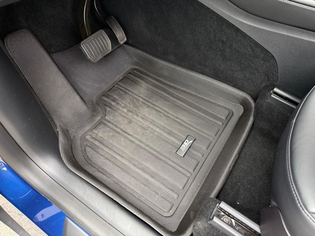 Tesla Model Y  2023