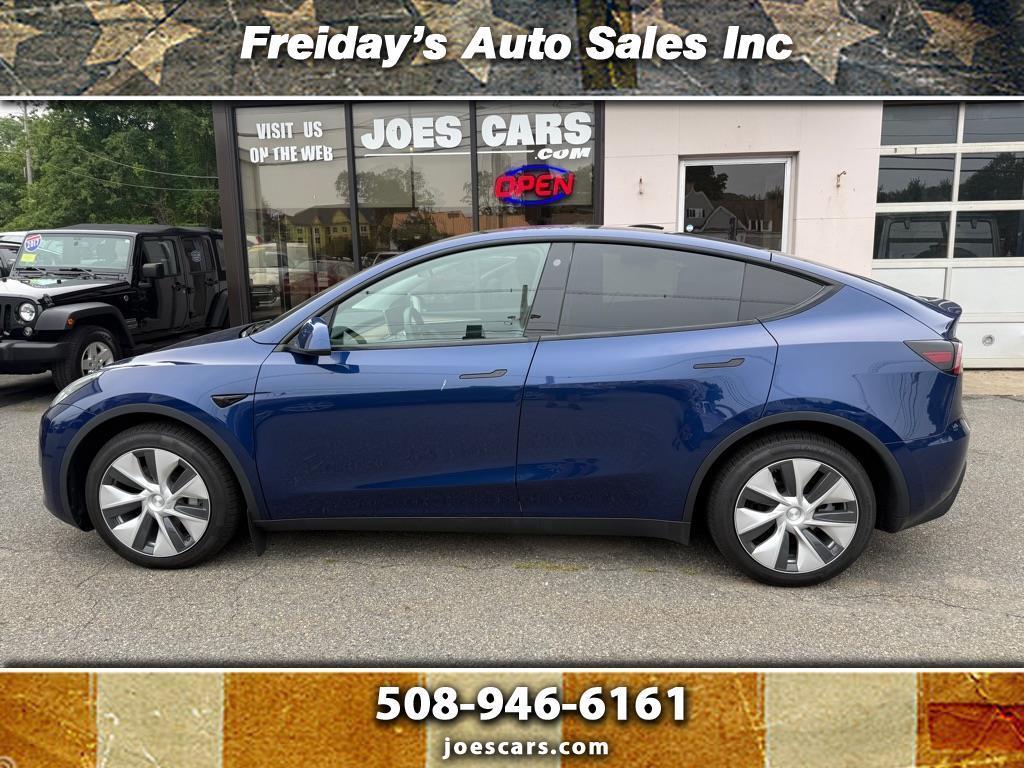 Tesla Model Y  2023
