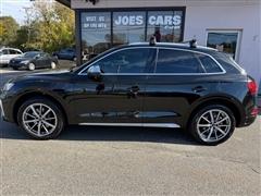 2022 Audi SQ5 