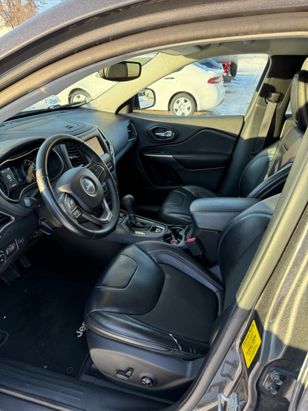 Jeep Cherokee Latitude Plus 4WD 2019