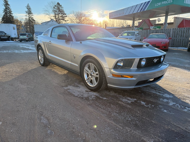Ford Mustang V6 Coupe 2009