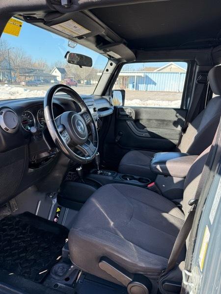 Jeep Wrangler Unlimited Sport 4WD 2017