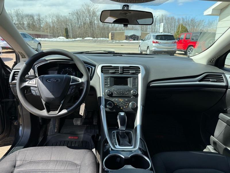 Ford Fusion Hybrid SE 2014