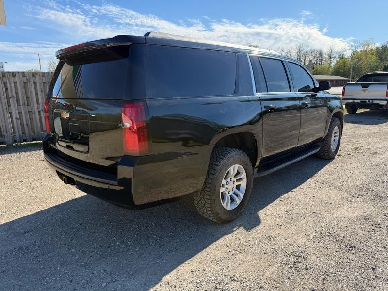 Chevrolet Suburban LT 4WD 2018