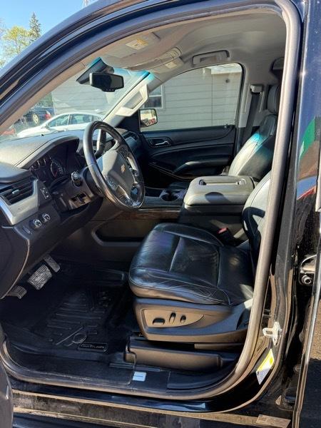Chevrolet Suburban LT 4WD 2018