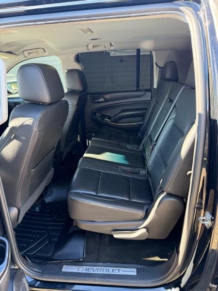 Chevrolet Suburban LT 4WD 2018