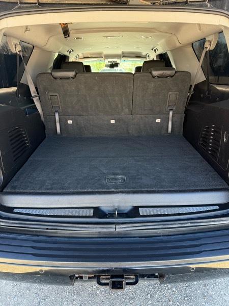 Chevrolet Suburban LT 4WD 2018
