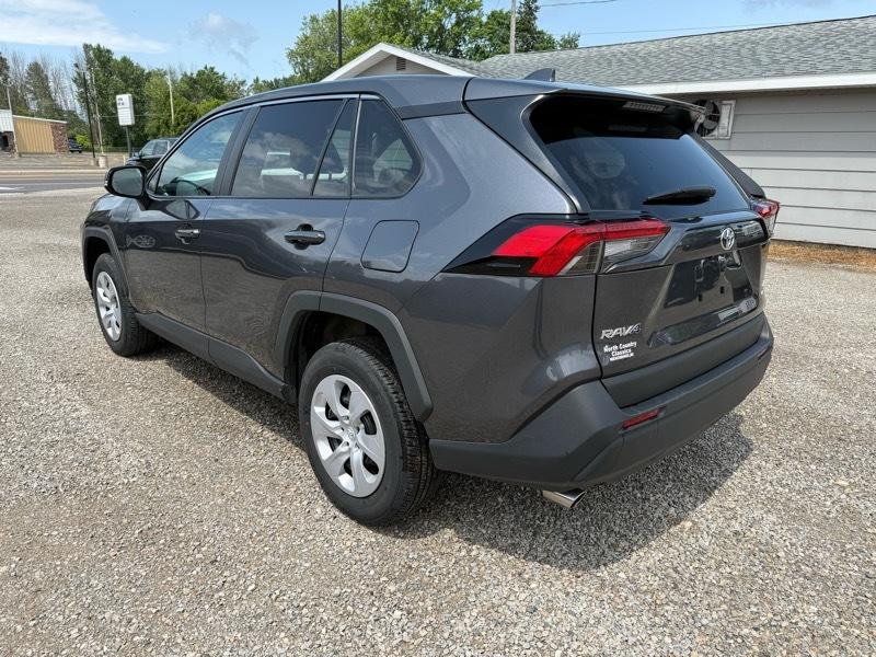 Toyota RAV4 LE AWD 2025