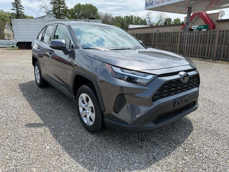 Toyota RAV4 LE AWD 2025