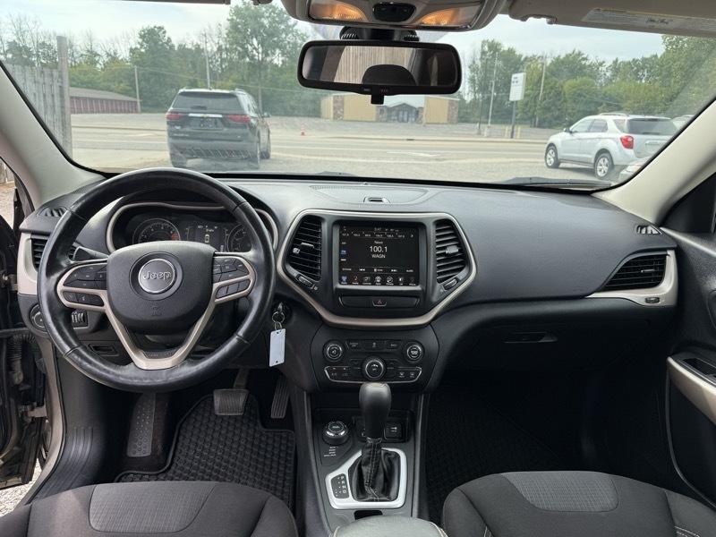 Jeep Cherokee Latitude 4WD 2017